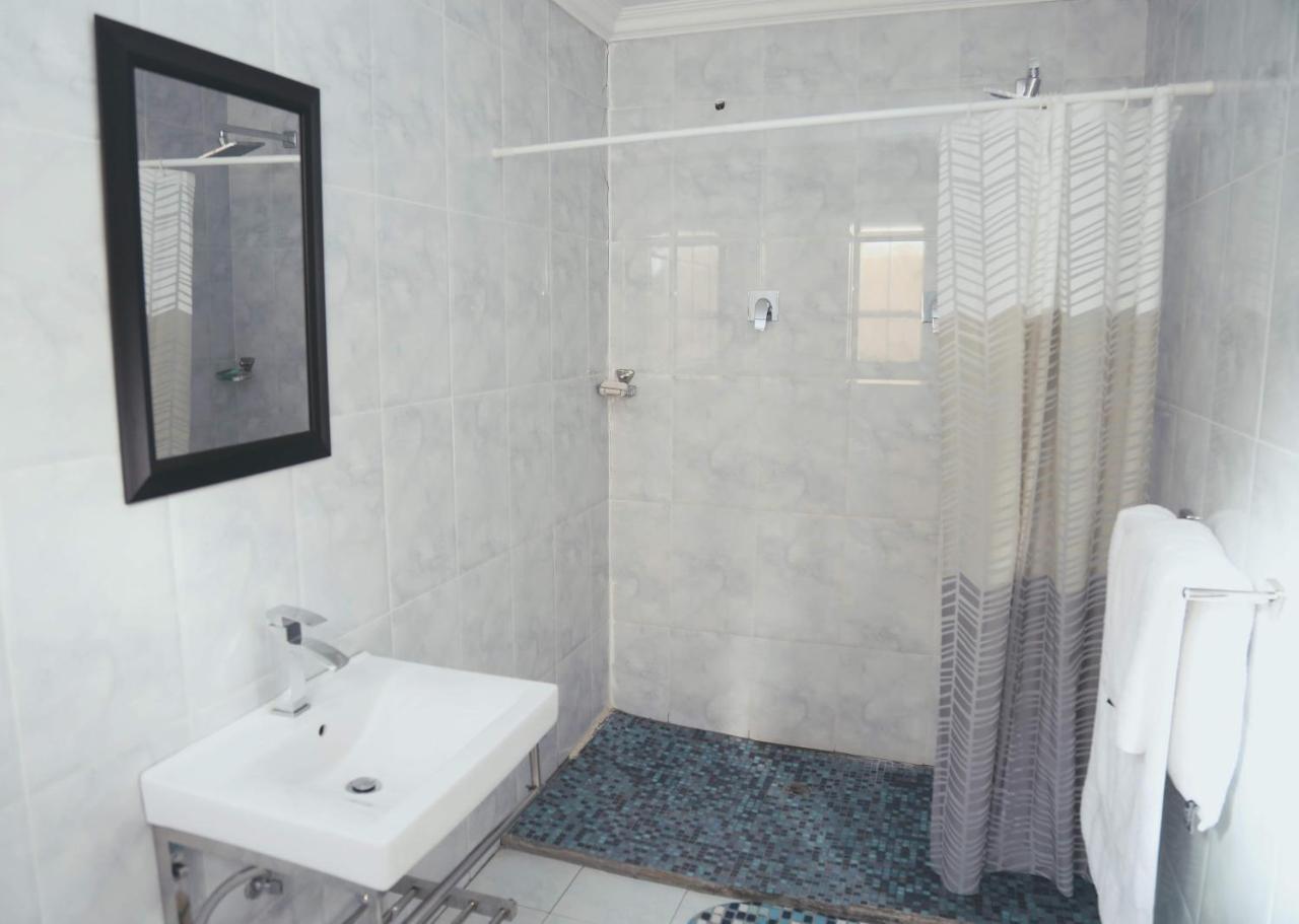 Denver Echo Exec. Guest House Maseru Exterior foto